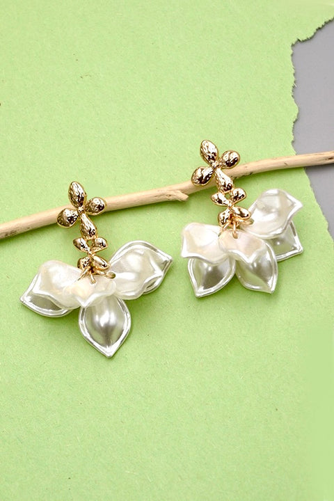 Pearl Flower Petals Earrings- Gold