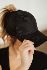 Serena Textured Camo Mesh Hat- Black